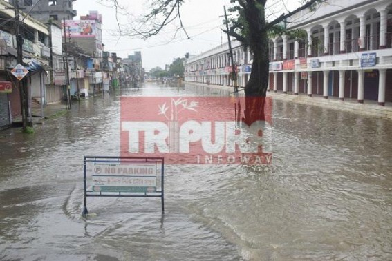Agartala City paralyzed, business shut down due to flooding